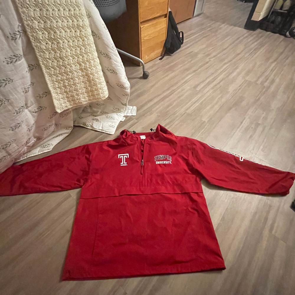 temple university windbreaker